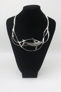 sterling silver humpback whale sculpted collar necklace